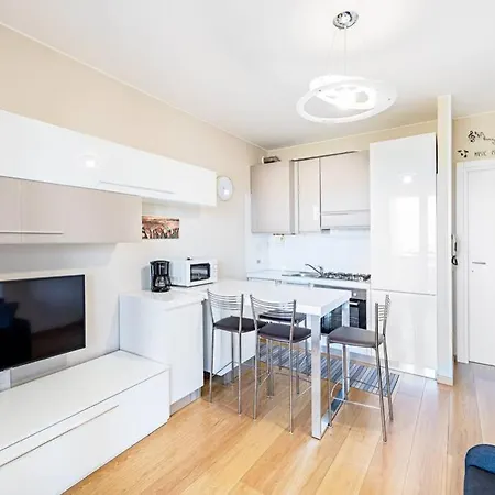 Lugana Point Apartmán *